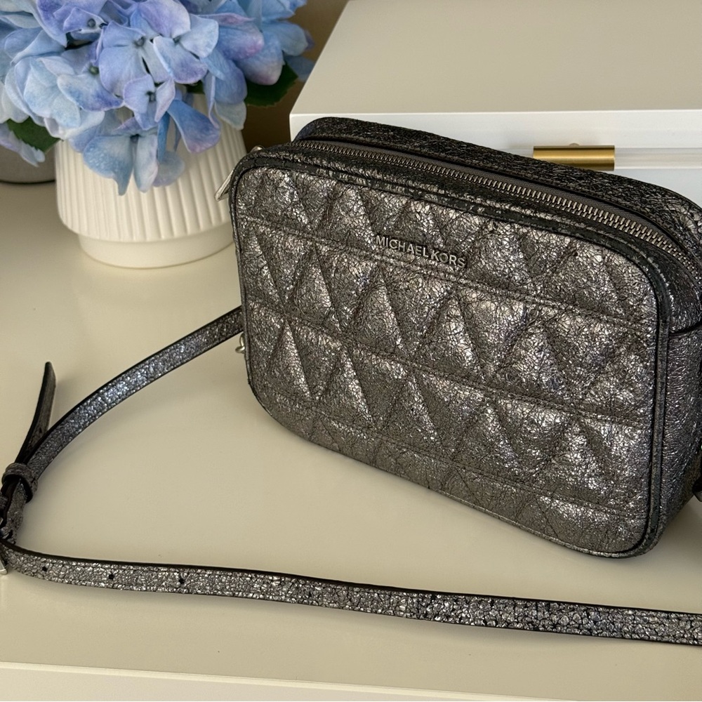 Michael Kors Ginny Metallic Silver Quilted Crossbody Bag - Picture 6 of 12
